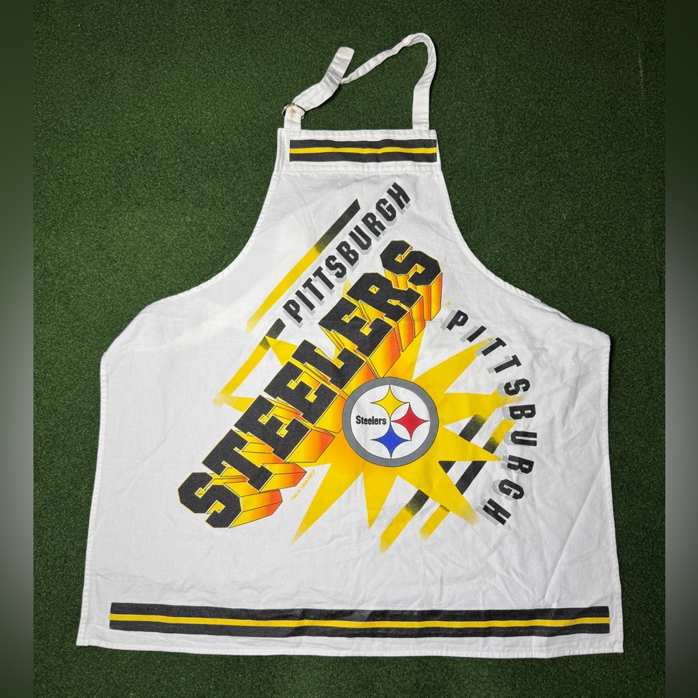 Vintage 90s Pittsburgh Steelers Retro Chef Graphic NFL Apron